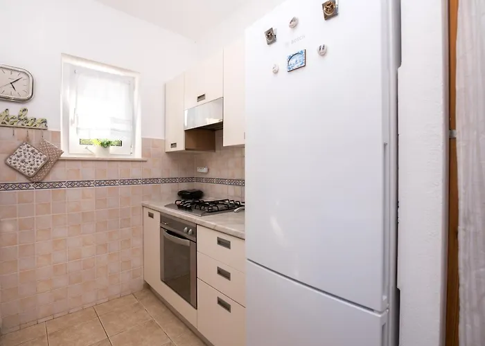 Katja سومارتين