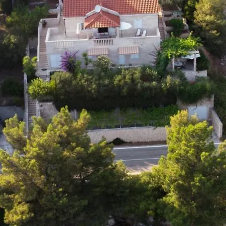 Katja Tatil Evi Sumartin