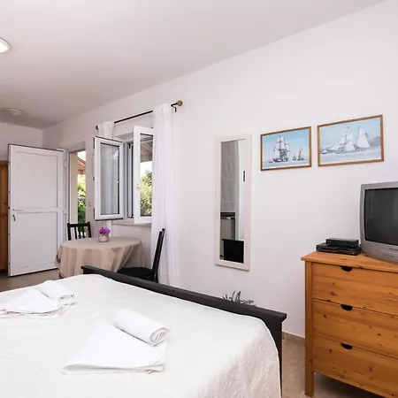 Tatil Evi Katja Sumartin